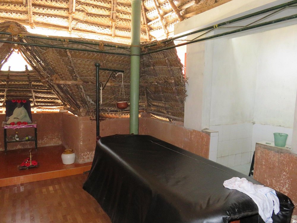 Ayurvedic therapy at Amrutham Ayurvedic resort, Kovalam, Kerala